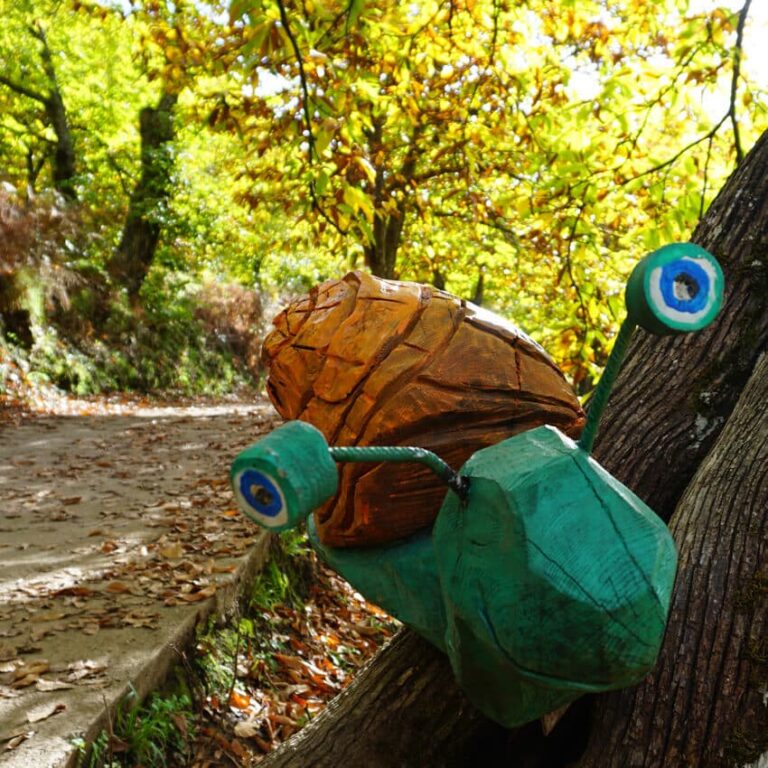 snail sculpture in Parauta