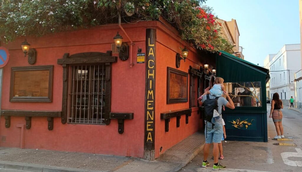 Excellent restaurant in La Línea de la Concepción - La Chimenea