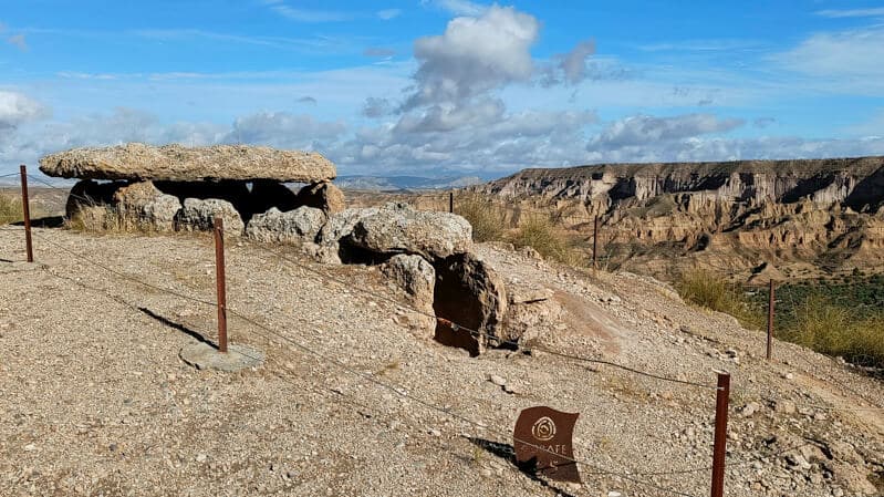 Megalithic tomb site - dolmen 65